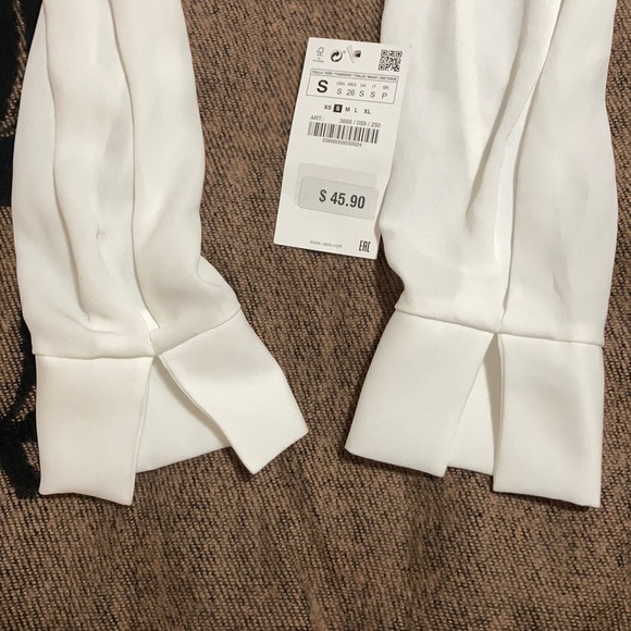 Zara beautiful blouse - Picture 8 of 9